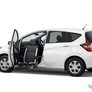 日産 ノート 助手席スライドアップシート