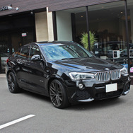 サウンドステーション AV関西 堺店、「BMW・X4」。