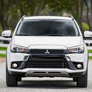 三菱 アウトランダー スポーツ（RVR）の2016年型