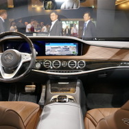 メルセデスベンツSクラス改良新型の S560e