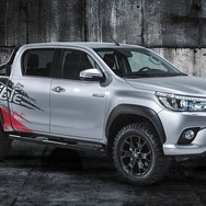 新型トヨタ ハイラックス インヴィンシブル50