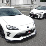 86 GR プロトタイプとプリウスPHV GRスポーツ プロトタイプ