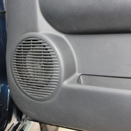 car audio newcomer！ U-23 トヨタ bB（オーナー：岩光紗香さん）　byリクロス　前編