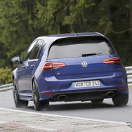 VW ゴルフ R420 スクープ写真