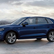 アウディ Q5 1stエディション