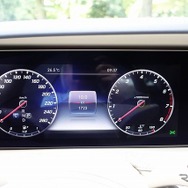 メルセデスベンツ S560