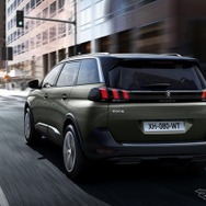 プジョー 5008 新型