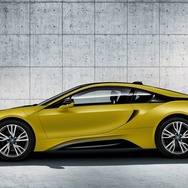 BMW i8 プロトニック フローズン イエロー