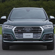 アウディ SQ5