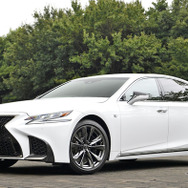 レクサス LS500h F SPORT