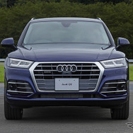 アウディ Q5