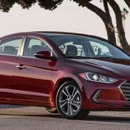 ヒュンダイ エラントラ 新型