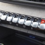 プジョー 5008