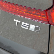 ボルボ XC60 T5 AWD Inscription