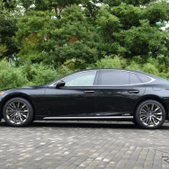 レクサス LS500h エグゼクティブ