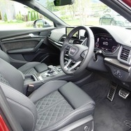 アウディ SQ5