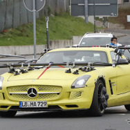 メルセデス初のEVスーパーカー 開発テスト車両 スクープ写真