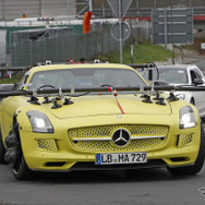 メルセデス初のEVスーパーカー 開発テスト車両 スクープ写真