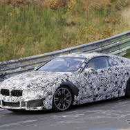 BMW M8 スクープ写真