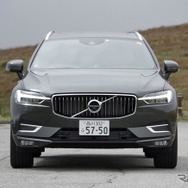 ボルボ XC60 T5 Inscription