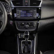 日産セントラ の2016年モデル