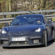 ポルシェ 718ケイマン GT4 スクープ写真