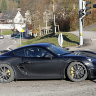 ポルシェ 718ケイマン GT4 スクープ写真
