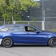メルセデスベンツ AMG C63 ステーションワゴン 改良新型スクープ