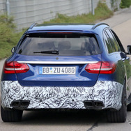 メルセデスベンツ AMG C63 ステーションワゴン 改良新型スクープ