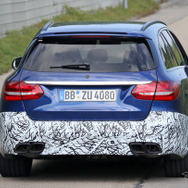 メルセデスベンツ AMG C63 ステーションワゴン 改良新型スクープ