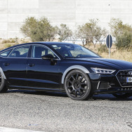 アウディ RS7スポーツバック 次期型 スクープ写真