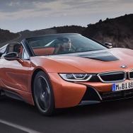 BMW i8ロードスター