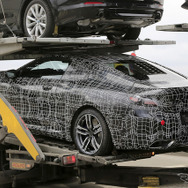 BMW M8 スクープ写真