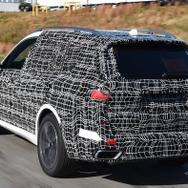 BMW X7の量産試作車
