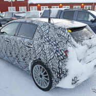 メルセデスベンツ Aクラス PHEV スクープ写真