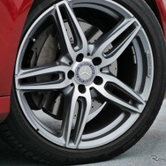 メルセデスベンツ E220dステーションワゴン・アバンギャルドスポーツ