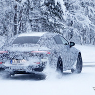 メルセデス AMG GT 4ドア（仮）スクープ写真