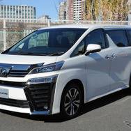 トヨタ ヴェルファイア 改良新型
