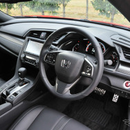 ホンダ シビックハッチバック（CVT）
