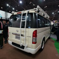 トヨタ・モデリスタ・ハイエース・リラクベース （東京オートサロン2018）