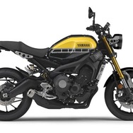 ヤマハ XSR900