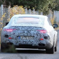メルセデス AMG GTクーペの開発プロトタイプ車