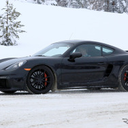 ポルシェ ケイマン GT4 スクープ写真