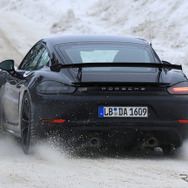 ポルシェ ケイマン GT4 スクープ写真