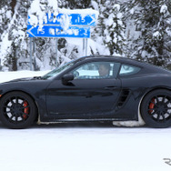 ポルシェ ケイマン GT4 スクープ写真