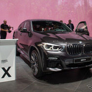 BMW X4新型（ジュネーブモーターショー2018）　(c) Getty Images
