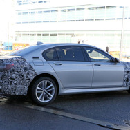 BMW 7シリーズ 改良新型スクープ写真