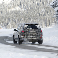 BMW X7 スクープ写真