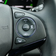 ホンダ ヴェゼル HYBRID Z Honda SENSING 4WD