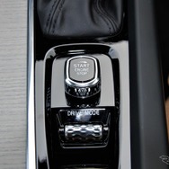 ボルボ XC60 T5